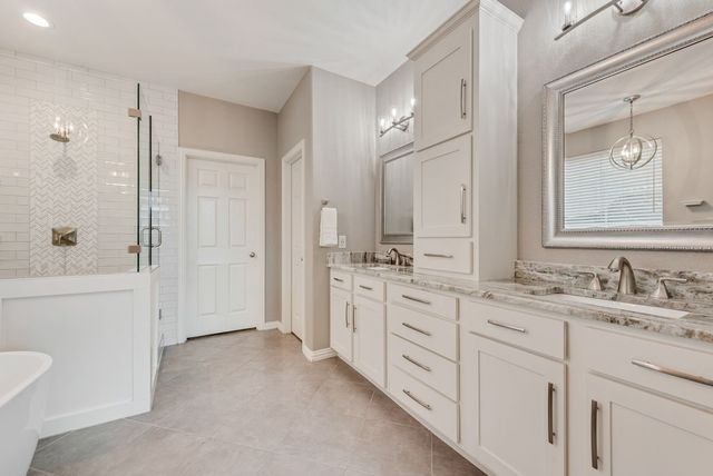 5724 Almond Lane, Fort Worth, TX 76244