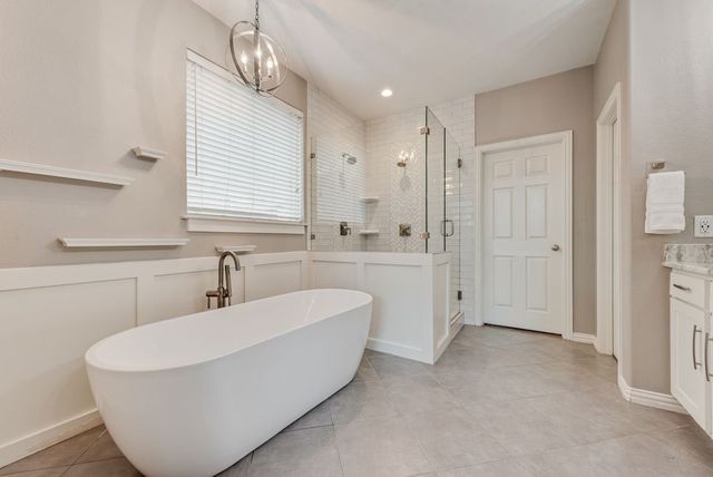 5724 Almond Lane, Fort Worth, TX 76244