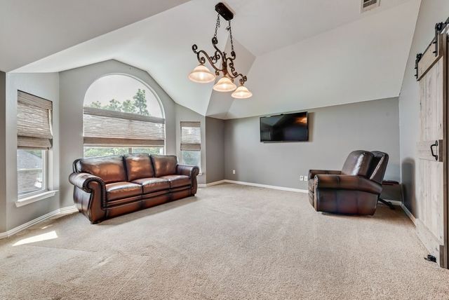 5724 Almond Lane, Fort Worth, TX 76244