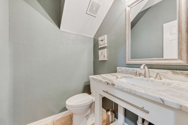 5724 Almond Lane, Fort Worth, TX 76244