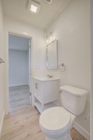 12125 Holly Vista Way, Auburn, CA 95603