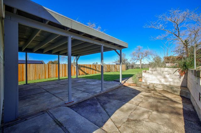 12125 Holly Vista Way, Auburn, CA 95603