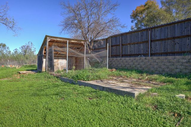 12125 Holly Vista Way, Auburn, CA 95603