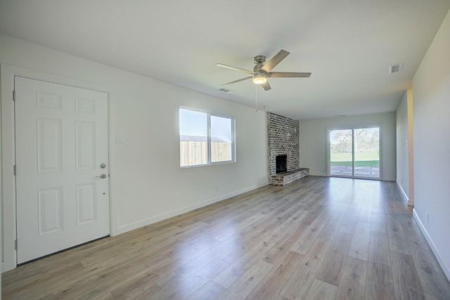 12125 Holly Vista Way, Auburn, CA 95603