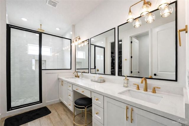 8401 Hwy 107, Mission, TX 78573