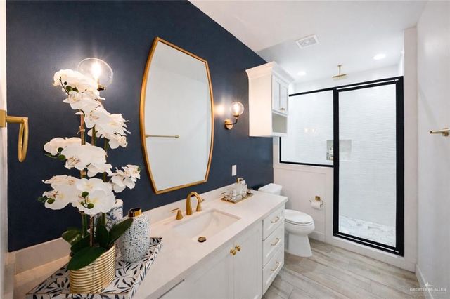 8401 Hwy 107, Mission, TX 78573