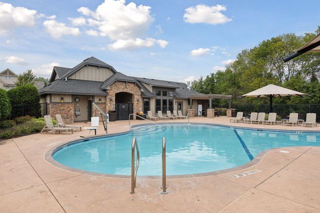 3068 Cypress Circle N, Medina, MN 55340