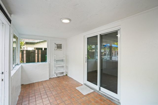 1416 SW 27th St A, Fort Lauderdale, FL 33315