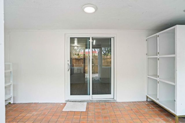 1416 SW 27th St A, Fort Lauderdale, FL 33315