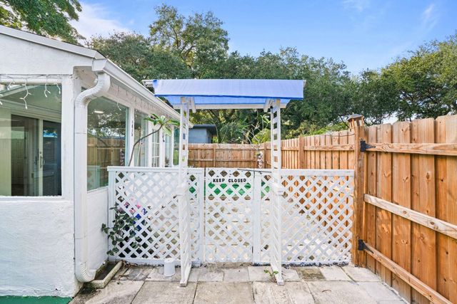 1416 SW 27th St A, Fort Lauderdale, FL 33315