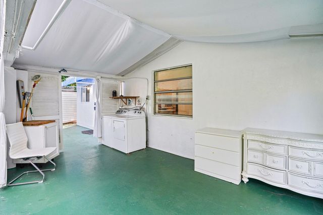 1416 SW 27th St A, Fort Lauderdale, FL 33315