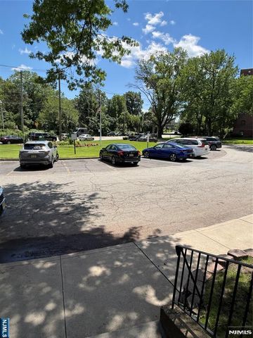 2339 Hudson Terrace E-2, Fort Lee, NJ 07024