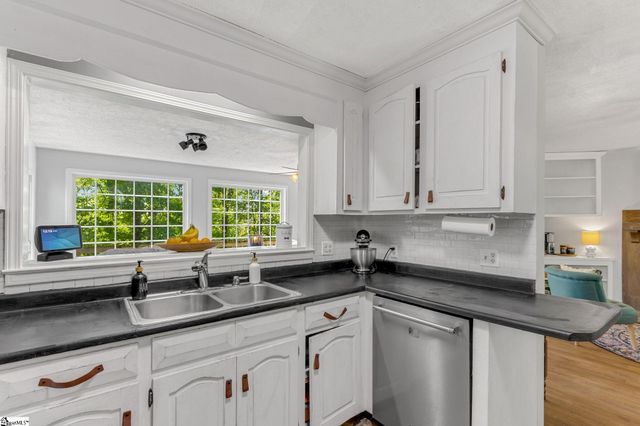 204 Garner Road, Pickens, SC 29671