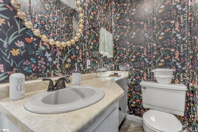 204 Garner Road, Pickens, SC 29671