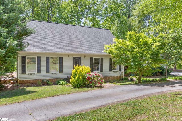 204 Garner Road, Pickens, SC 29671