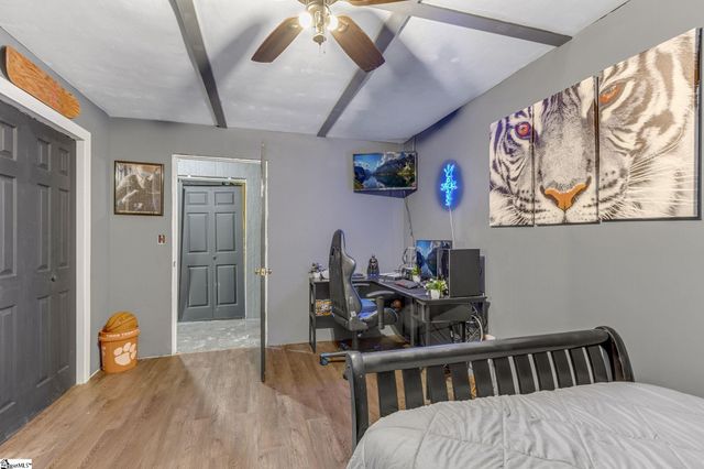 204 Garner Road, Pickens, SC 29671