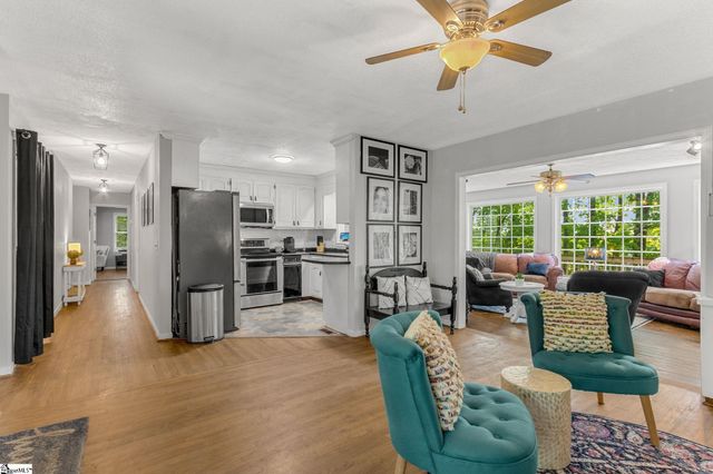 204 Garner Road, Pickens, SC 29671