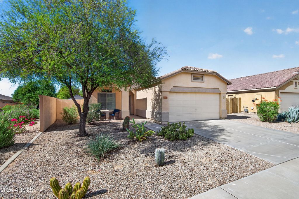 12748 S 175TH Drive, Goodyear, AZ 85338 — photo 2
