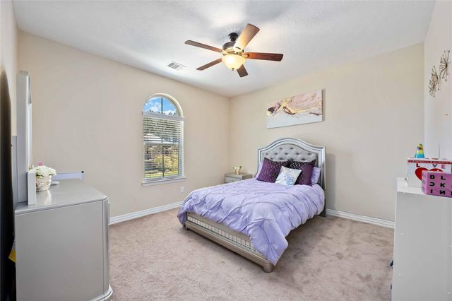 30823 Raleigh Creek Drive, Tomball, TX 77375