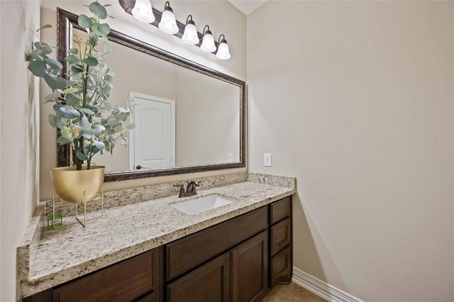 30823 Raleigh Creek Drive, Tomball, TX 77375