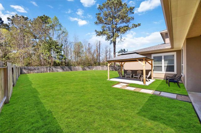 30823 Raleigh Creek Drive, Tomball, TX 77375