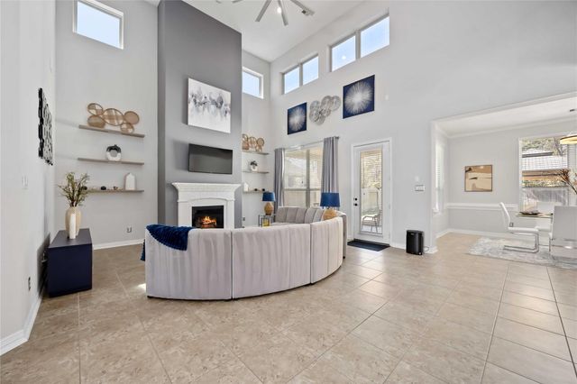 30823 Raleigh Creek Drive, Tomball, TX 77375