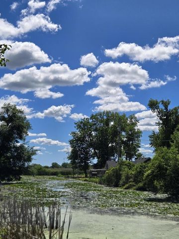 28430 117th STREET, Trevor, WI 53179