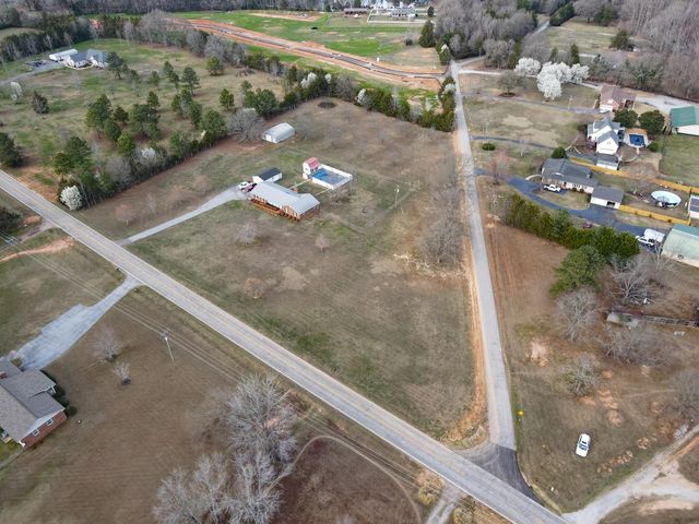 421 Blackstock Road, Pauline, SC 29374