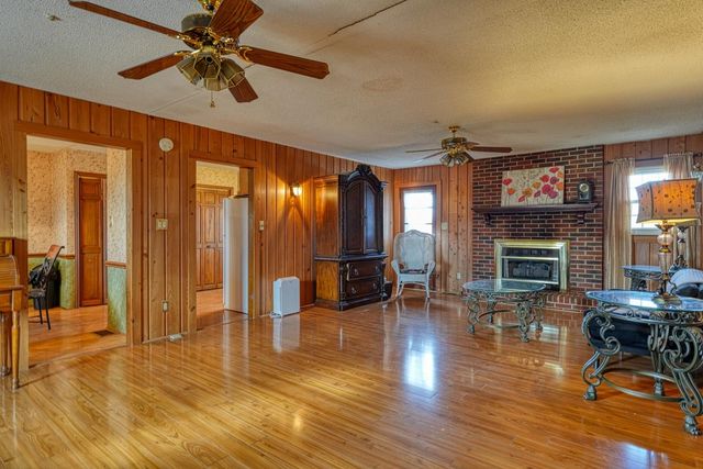 421 Blackstock Road, Pauline, SC 29374