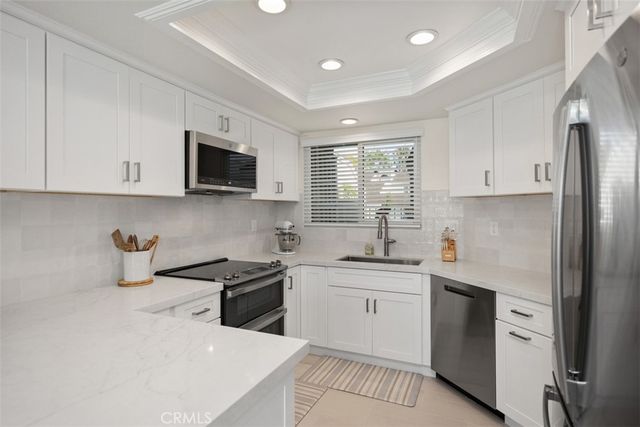 5 Sage Hill, Laguna Hills, CA 92653