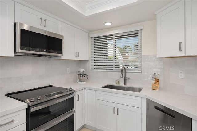 5 Sage Hill, Laguna Hills, CA 92653