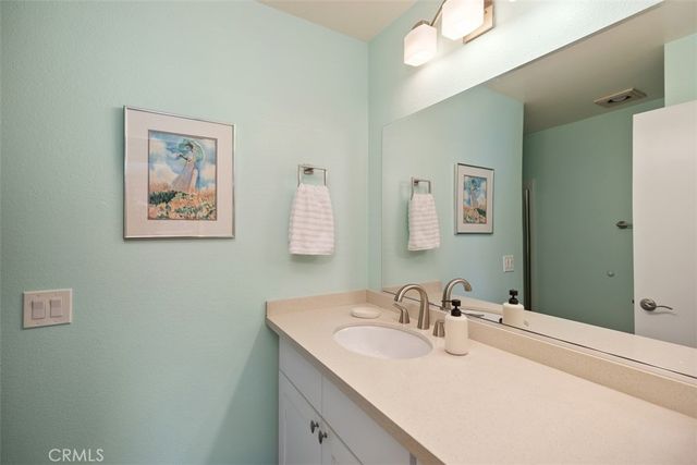 5 Sage Hill, Laguna Hills, CA 92653