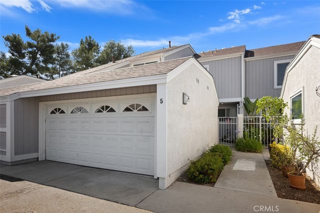 5 Sage Hill, Laguna Hills, CA 92653
