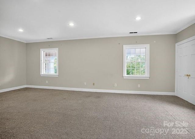 1486 Knolls Drive, Newton, NC 28658