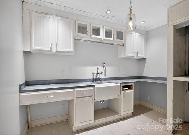 1486 Knolls Drive, Newton, NC 28658