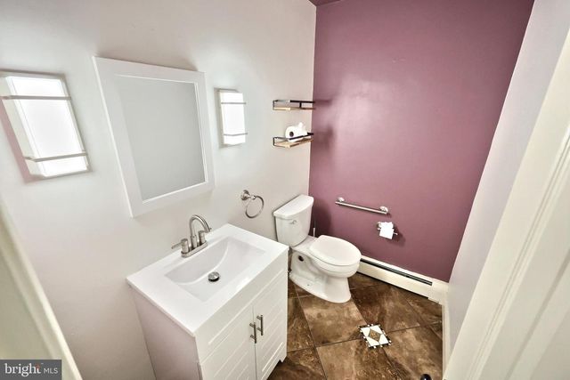 2505 HEPPLEWHITE DR, York, PA 17404