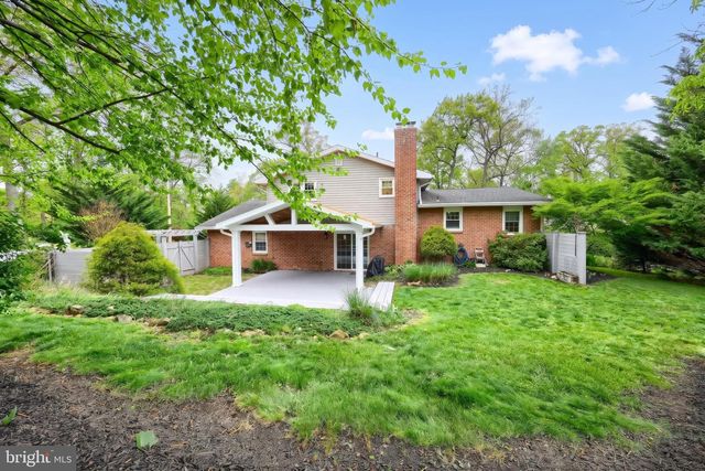 2505 HEPPLEWHITE DR, York, PA 17404