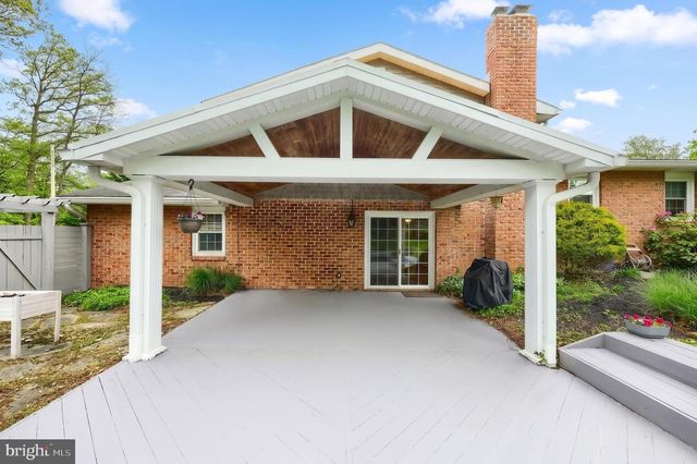 2505 HEPPLEWHITE DR, York, PA 17404
