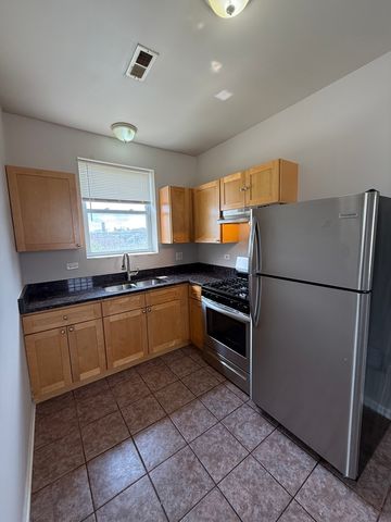 7952 S Carpenter Street 3, Chicago, IL 60620