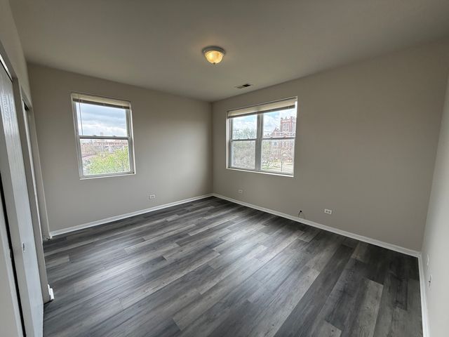 7952 S Carpenter Street 3, Chicago, IL 60620