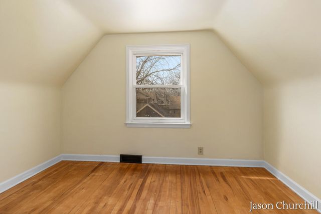 2621 Wyoming Avenue SW, Wyoming, MI 49519