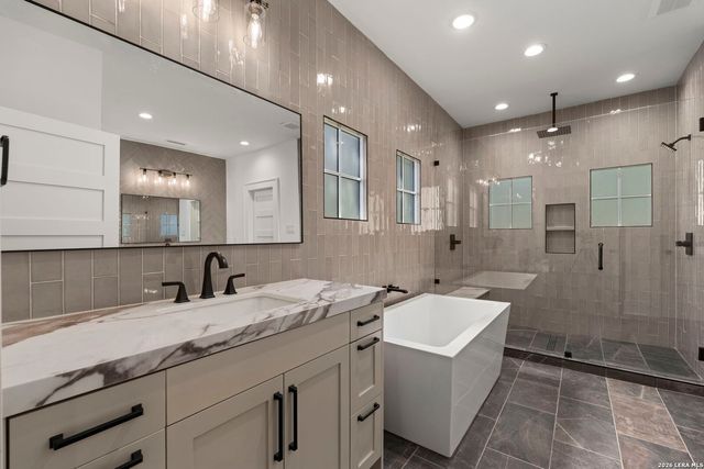 271 RETAMA PL, San Antonio, TX 78209