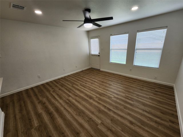 12808 Kingsgate Drive, Rhome, TX 76078