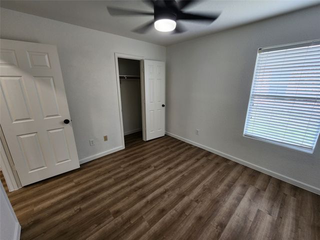 12808 Kingsgate Drive, Rhome, TX 76078