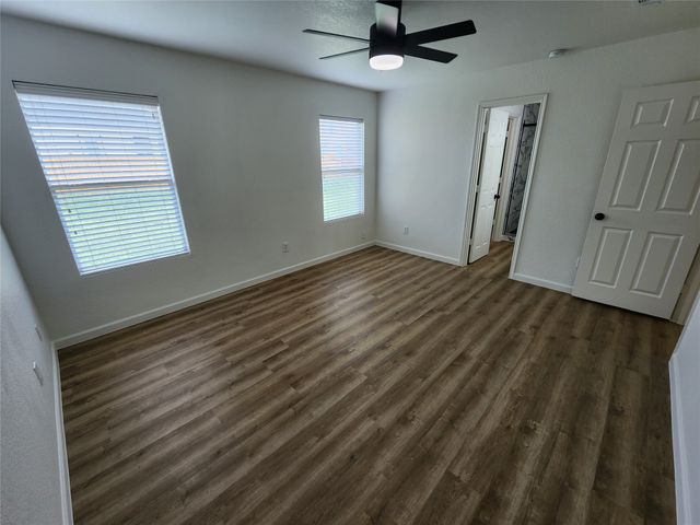 12808 Kingsgate Drive, Rhome, TX 76078