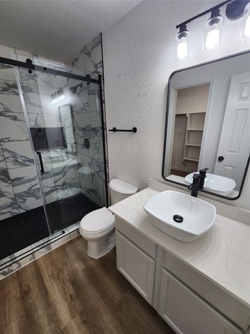 12808 Kingsgate Drive, Rhome, TX 76078