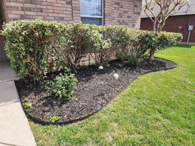 12808 Kingsgate Drive, Rhome, TX 76078