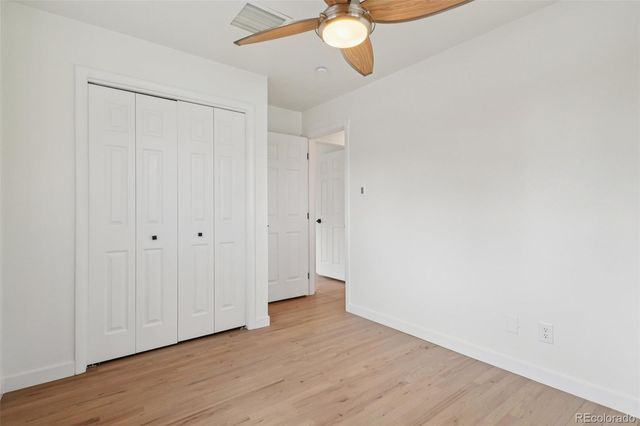 1084 S Parfet Court, Lakewood, CO 80226