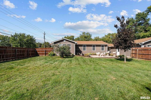 2720 KENNEDY Drive, East Moline, IL 61244