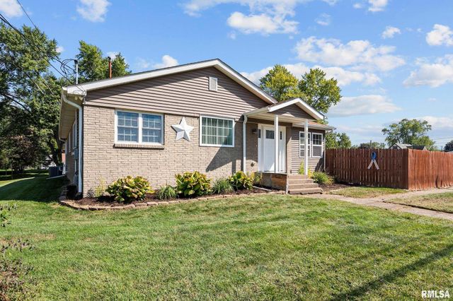 2720 KENNEDY Drive, East Moline, IL 61244